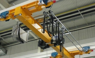 無(wú)錫行車(chē)保養(yǎng)操作是如何進(jìn)行保養(yǎng)維護(hù)？